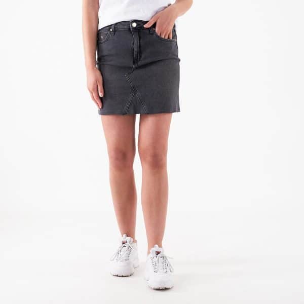 Tommy Jeans - Short denim skirt arbk - Nederdele - Sort - 25